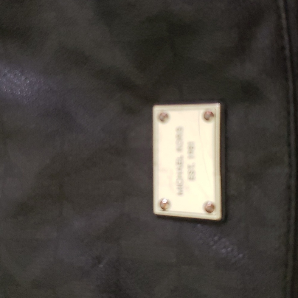 Michael Kors monogram crossbody leather bag, black, silver hardware - Picture 2 of 11